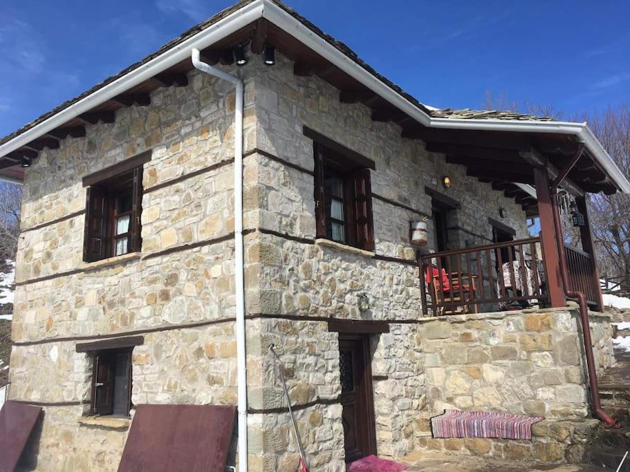 Παραδοσιακή Πέτρινη Κατοικία Στην Βλάχα Ελάτης エクステリア 写真